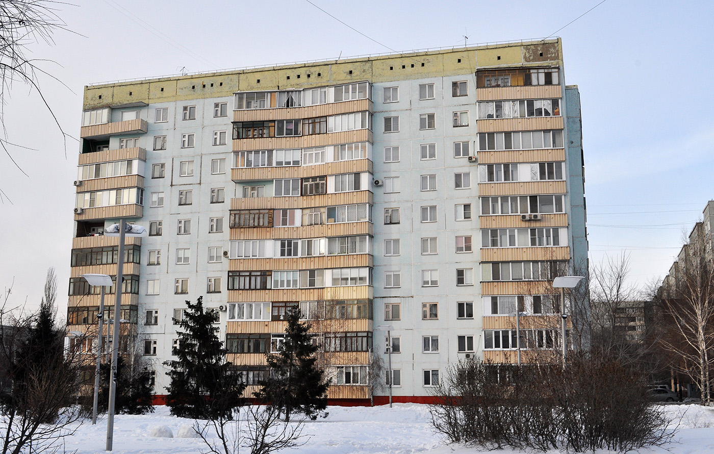 Омск, Улица Иванишко, 33