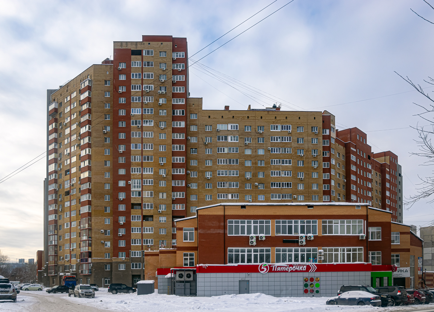 Уфа, Улица Баязита Бикбая, 44; Улица Баязита Бикбая, 44А