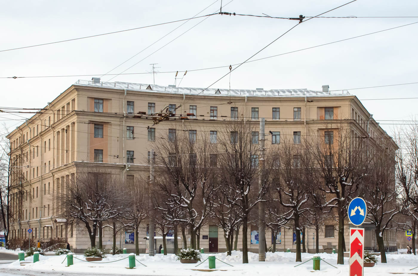 Санкт-Петербург, Площадь Стачек, 5