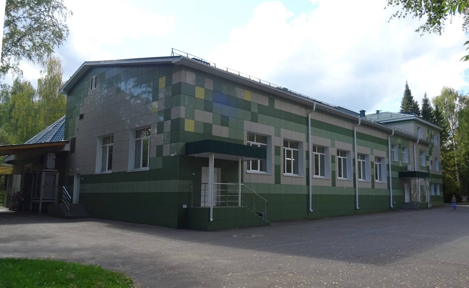 Нижнеивкино, Курортная улица, 11 корп. 1