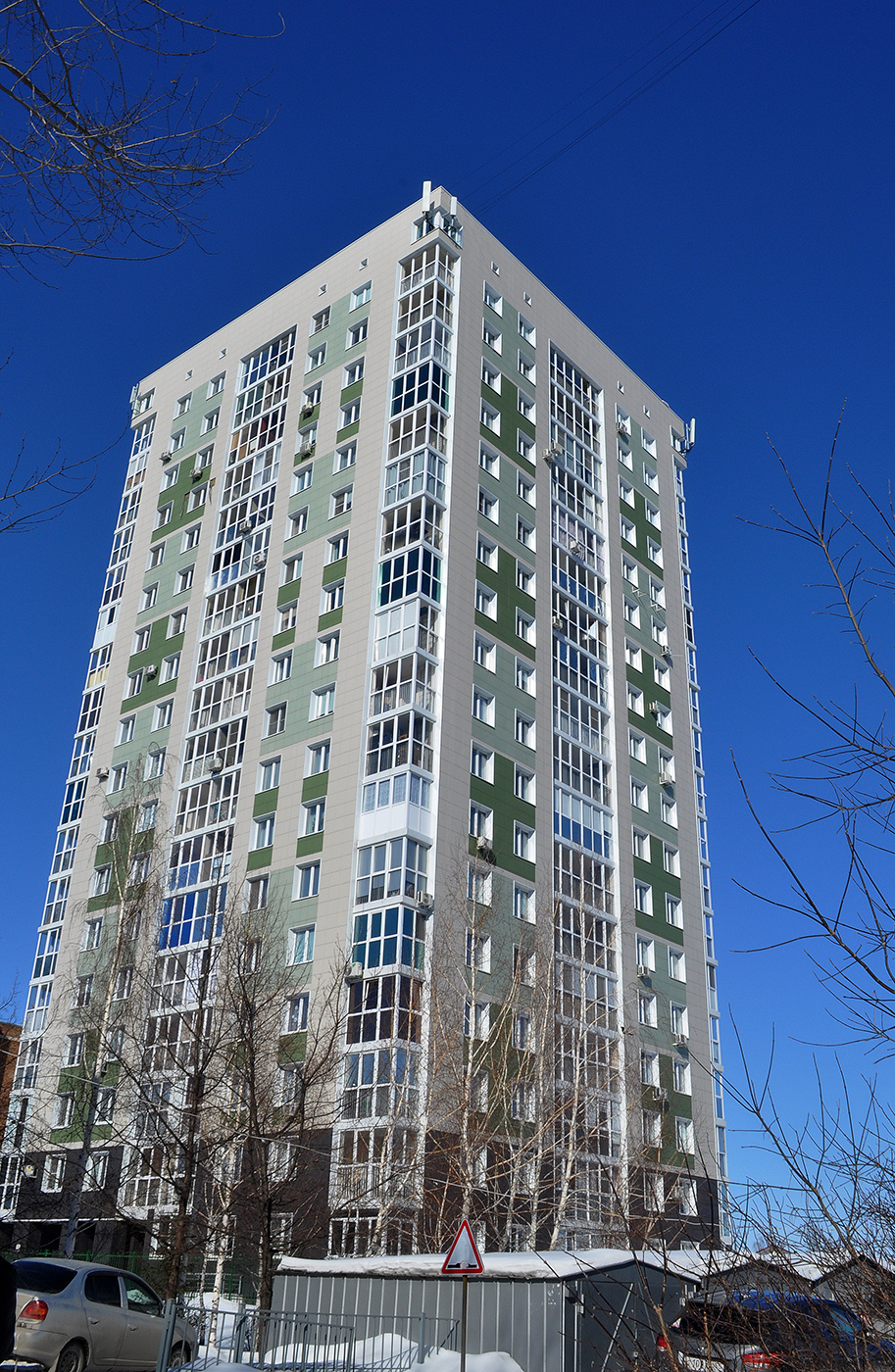 Omsk, 2-я Поселковая улица, 10 корп. 1