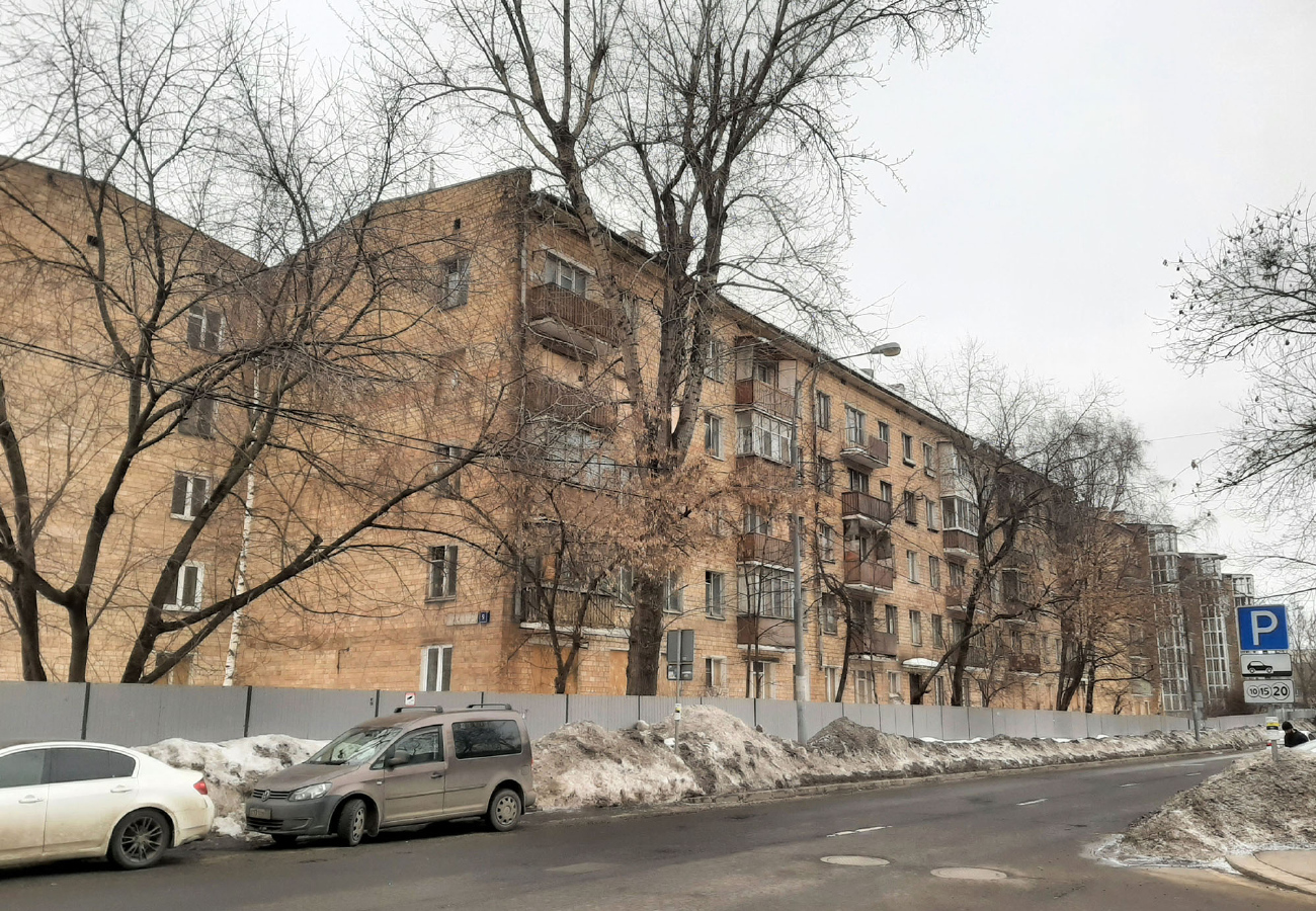 Москва, Улица Антонова-Овсеенко, 9