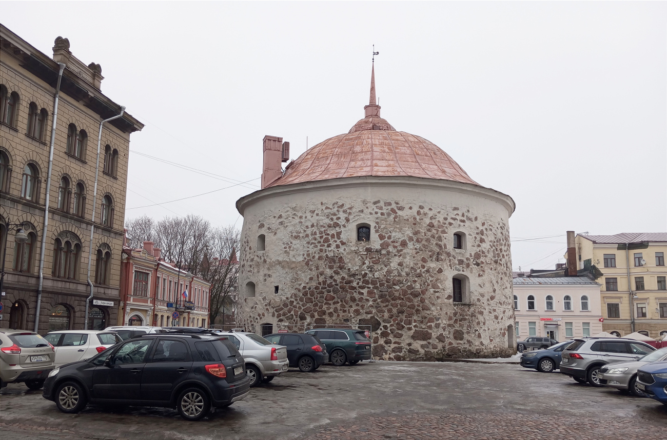 Выборг, Рыночная площадь, 1