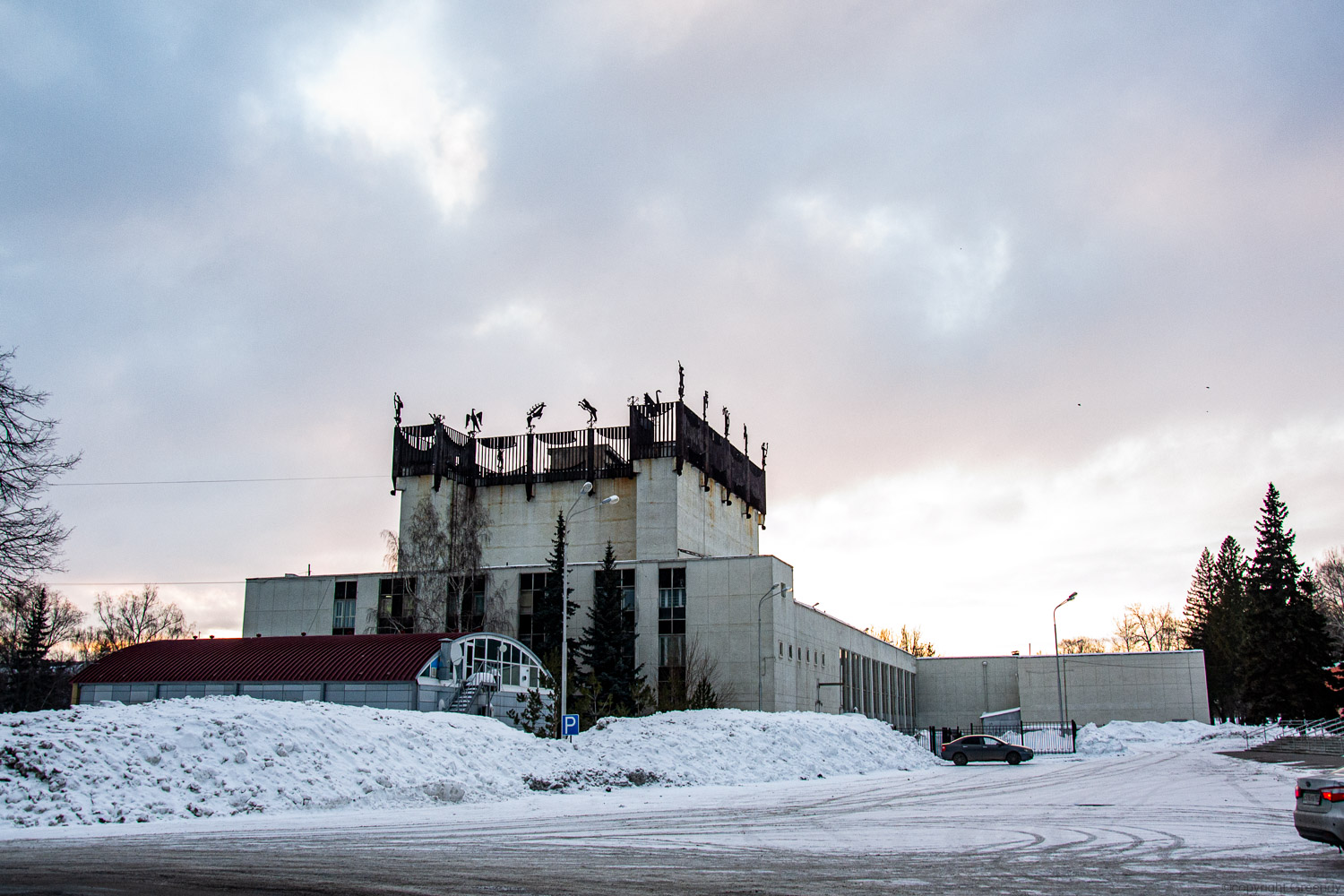 Ufa, Первомайская улица, 47 / Улица Александра Невского, 15