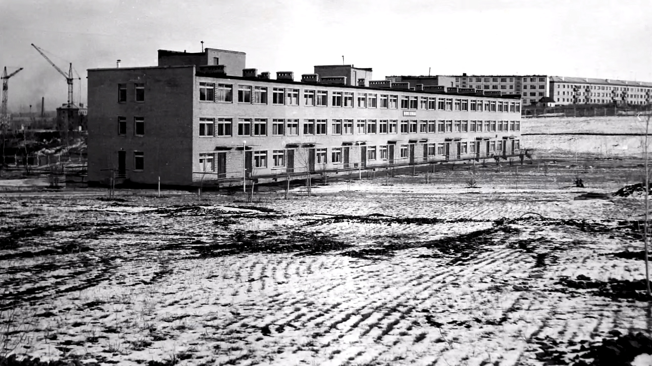 Красноярск, Улица Курчатова, 17 стр. 8; Улица Курчатова, 11; Улица Курчатова, 9А