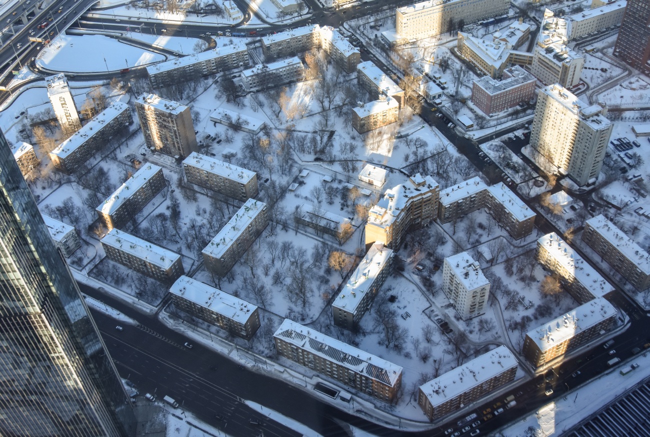 Москва, Шмитовский проезд, 35 стр. 1; Шмитовский проезд, 33 стр. 1; Шмитовский проезд, 33 стр. 3; Шмитовский проезд, 31 корп. 1; Шмитовский проезд, 31 корп. 2 стр. 1; Улица Антонова-Овсеенко, 11; Улица Антонова-Овсеенко, 9; Улица Антонова-Овсеенко, 7; Улица Антонова-Овсеенко, 5 корп. 2; Улица Антонова-Овсеенко, 5 корп. 6 стр. 2; Улица Антонова-Овсеенко, 3; 1-й Красногвардейский проезд, 18 / Улица Антонова-Овсеенко, 1 корп. 3; Улица Антонова-Овсеенко, 1 / 1-й Красногвардейский проезд, 18 корп.  2; 1-й Красногвардейский проезд, 20; 1-й Красногвардейский проезд, 20А; 1-й Красногвардейский проезд, 18 корп. 2; 2-й Красногвардейский проезд, 2; 2-й Красногвардейский проезд, 4; 2-й Красногвардейский проезд, 4Б; 2-й Красногвардейский проезд, 6 стр. 1; 2-й Красногвардейский проезд, 6А; 2-й Красногвардейский проезд, 6Б; 2-й Красногвардейский проезд, 6В; 2-й Красногвардейский проезд, 8А; 2-й Красногвардейский проезд, 10