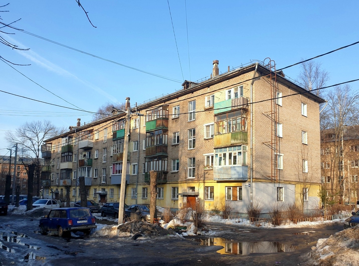 Yaroslavl, Улица Добрынина, 18А