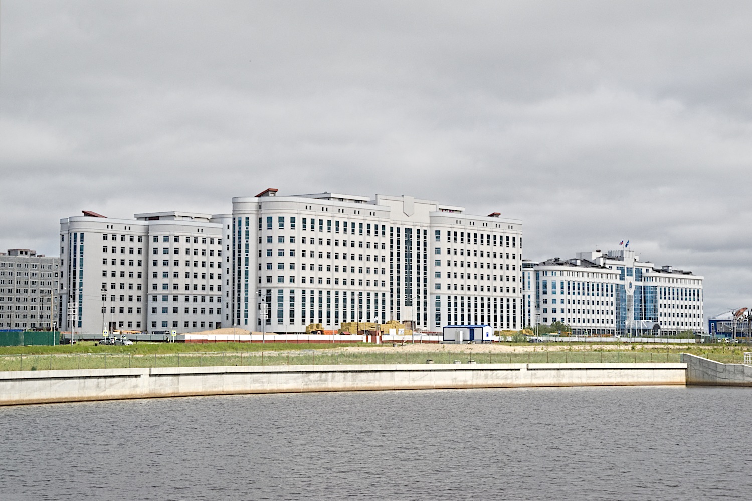 Салехард, Проспект Молодежи, 7; Проспект Молодежи, 9