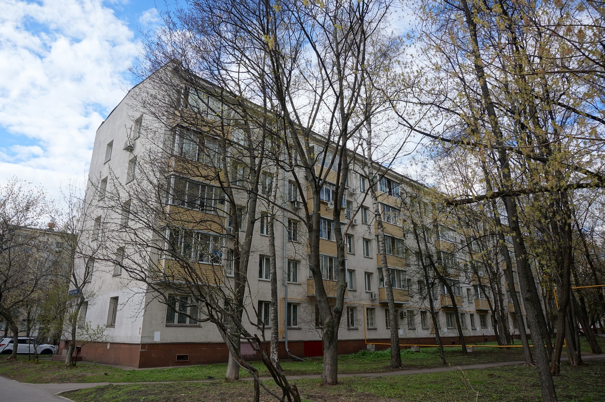 Москва, Улица Юных Ленинцев, 67 корп. 1