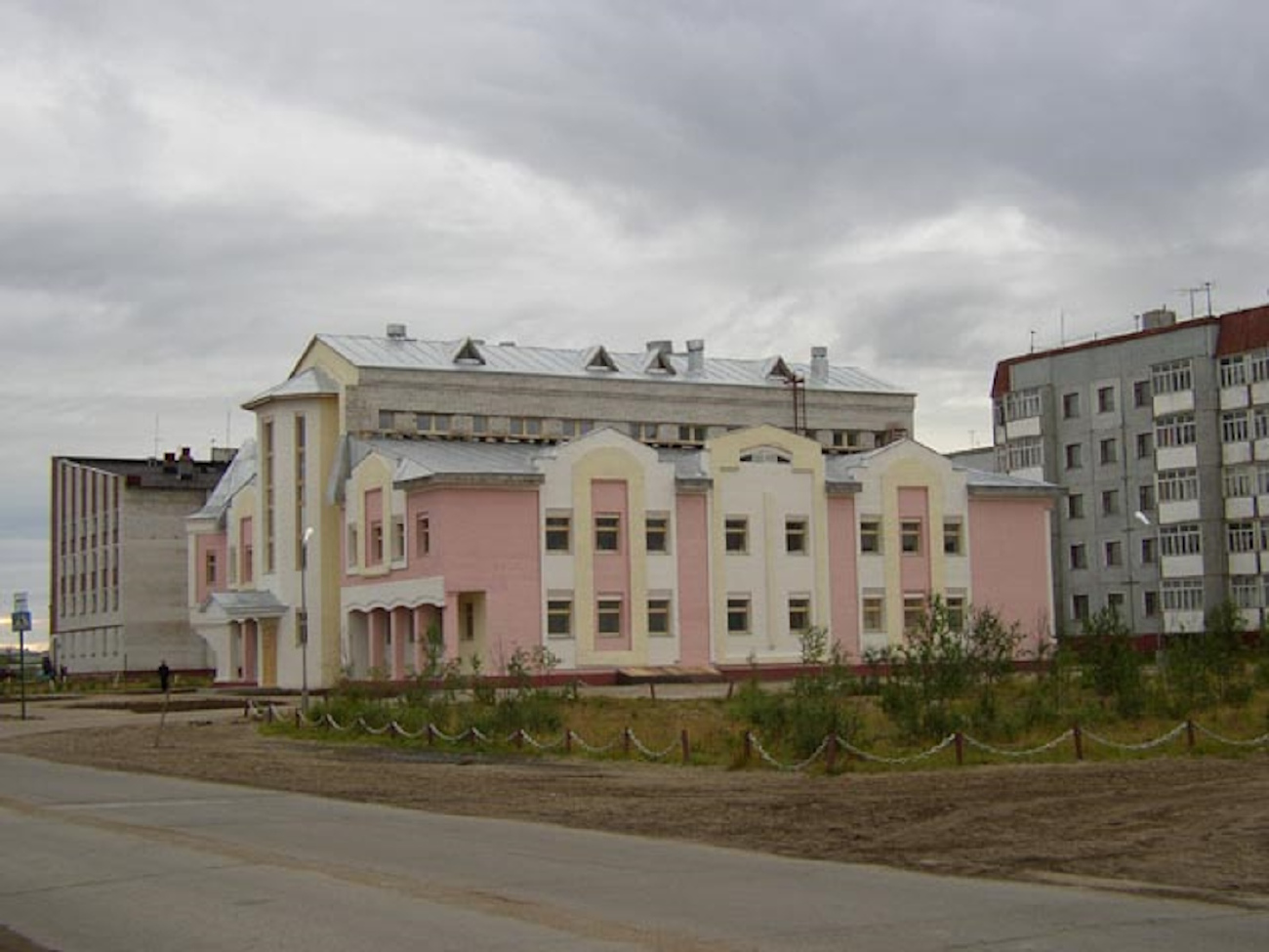 Нарьян-Мар, Улица Ленина, 27В