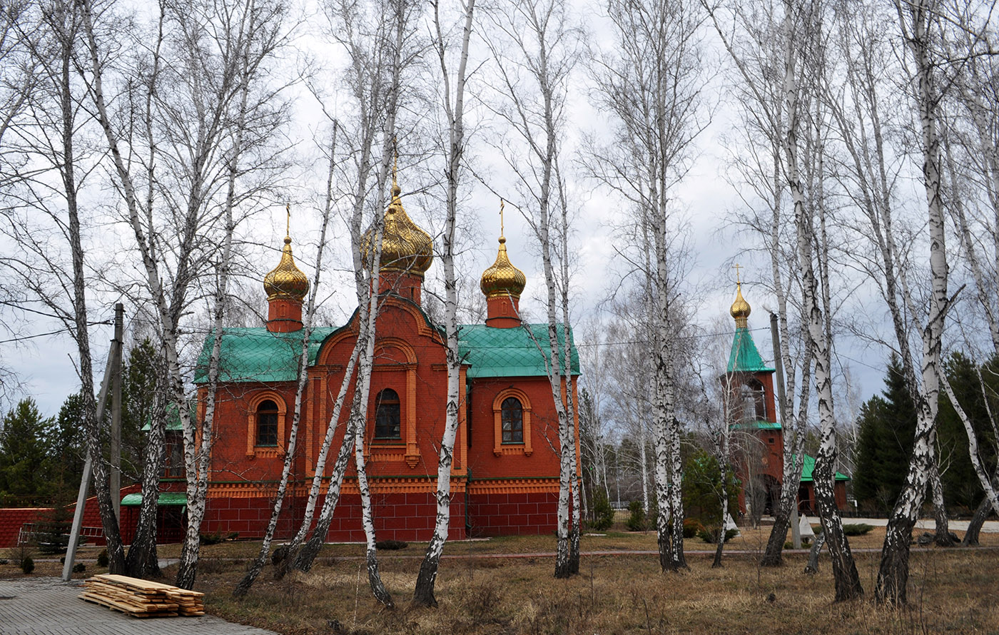 Омский район, прочие н.п., пос. Набережный, Монастырская улица, 12/4, Ачаирский женский монастырь Честного Креста Господня,  Церковь Димитрия Солунского