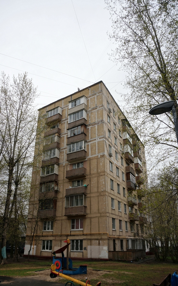 Москва, Улица Юных Ленинцев, 97 корп. 1