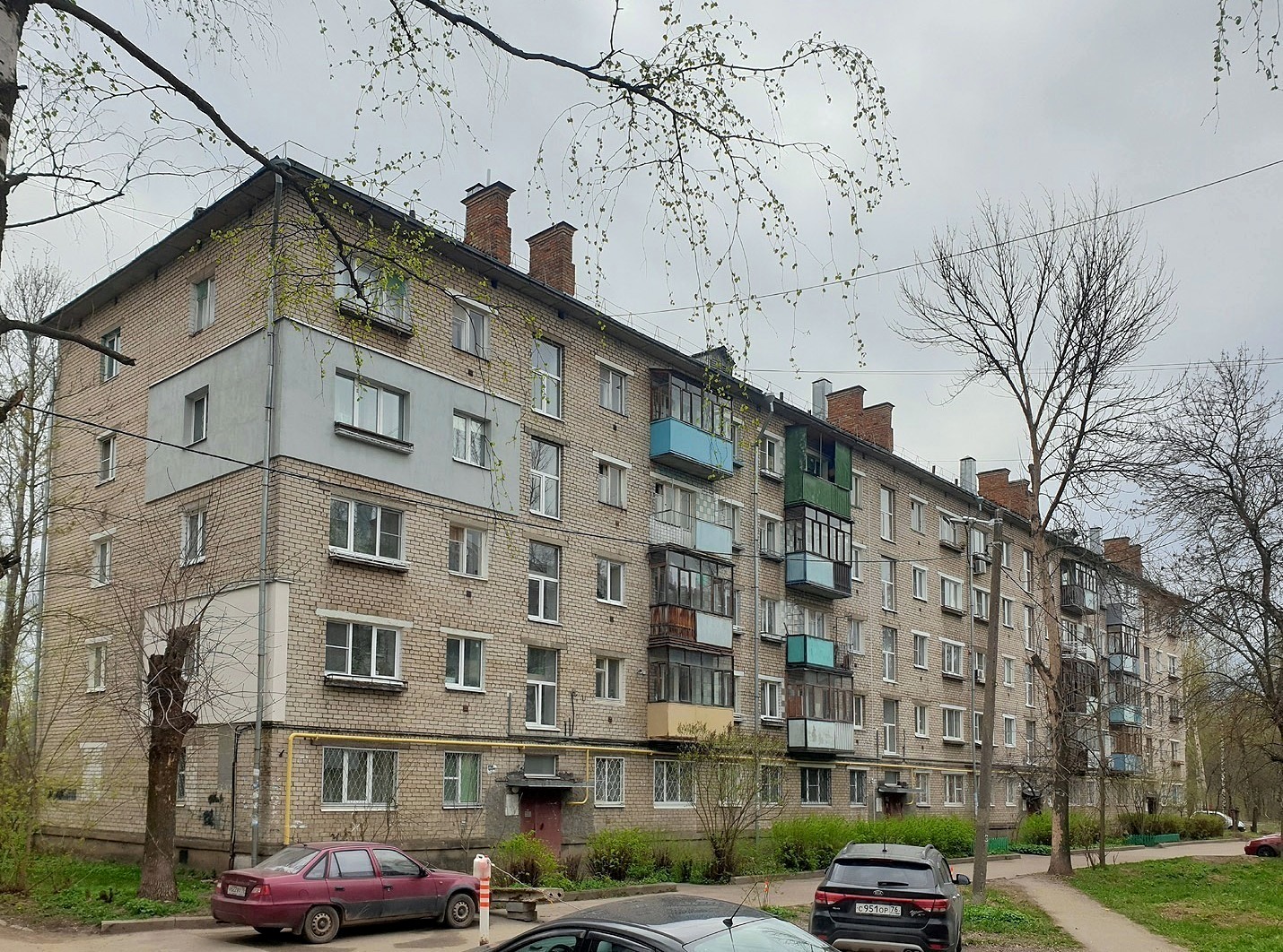 Yaroslavl, Звёздная улица, 31 / Индустриальная улица, 41