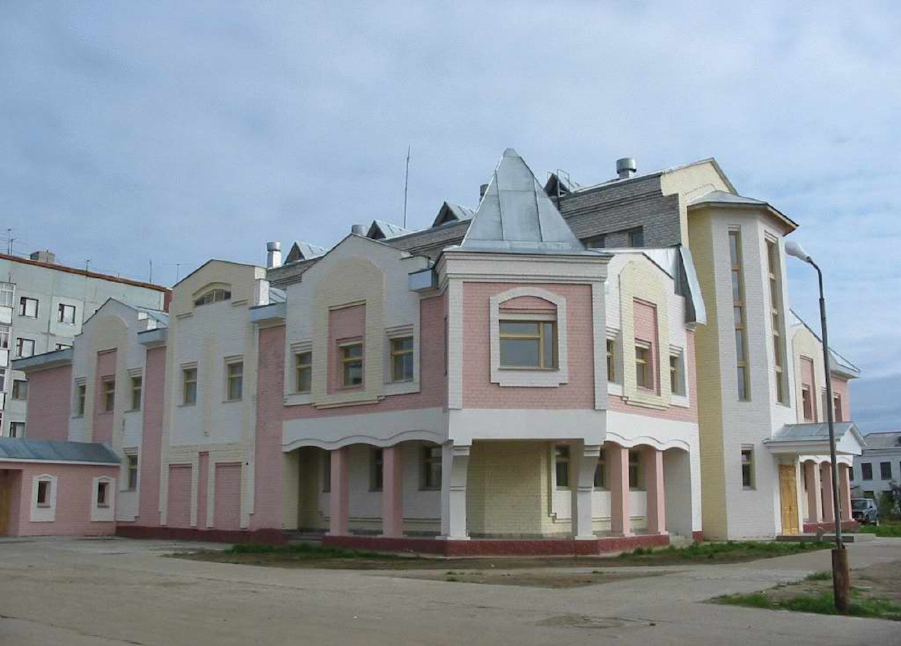 Нарьян-Мар, Улица Ленина, 27В