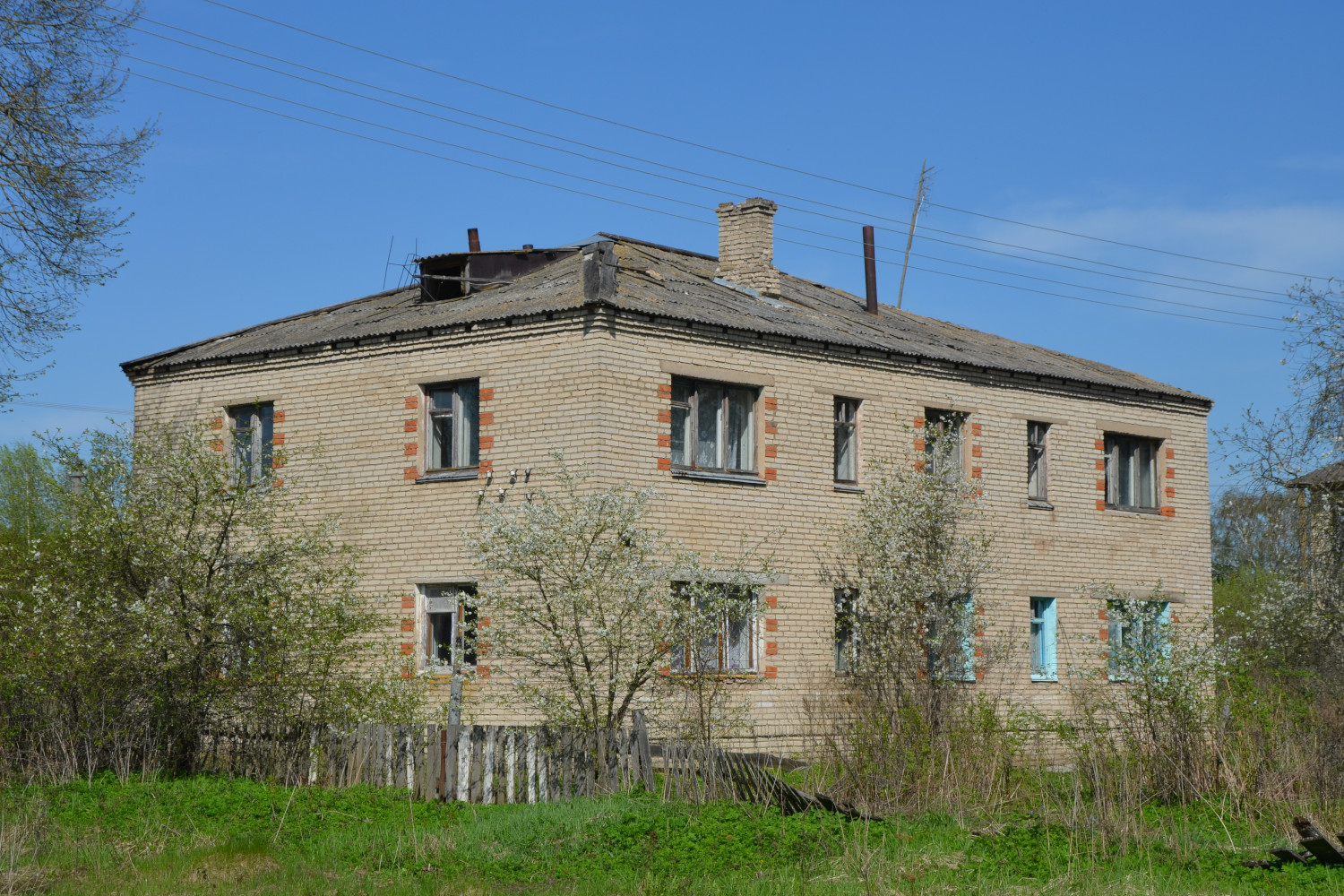 Chashniki District, other localities, Гили, Школьная улица, 4
