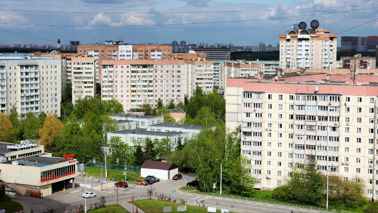 Красногорск, Улица Братьев Горожанкиных, 23А; Улица Ленина, 38; Улица Ленина, 36; Улица Братьев Горожанкиных, 22; Улица Ленина, 34А; Улица Братьев Горожанкиных, 16