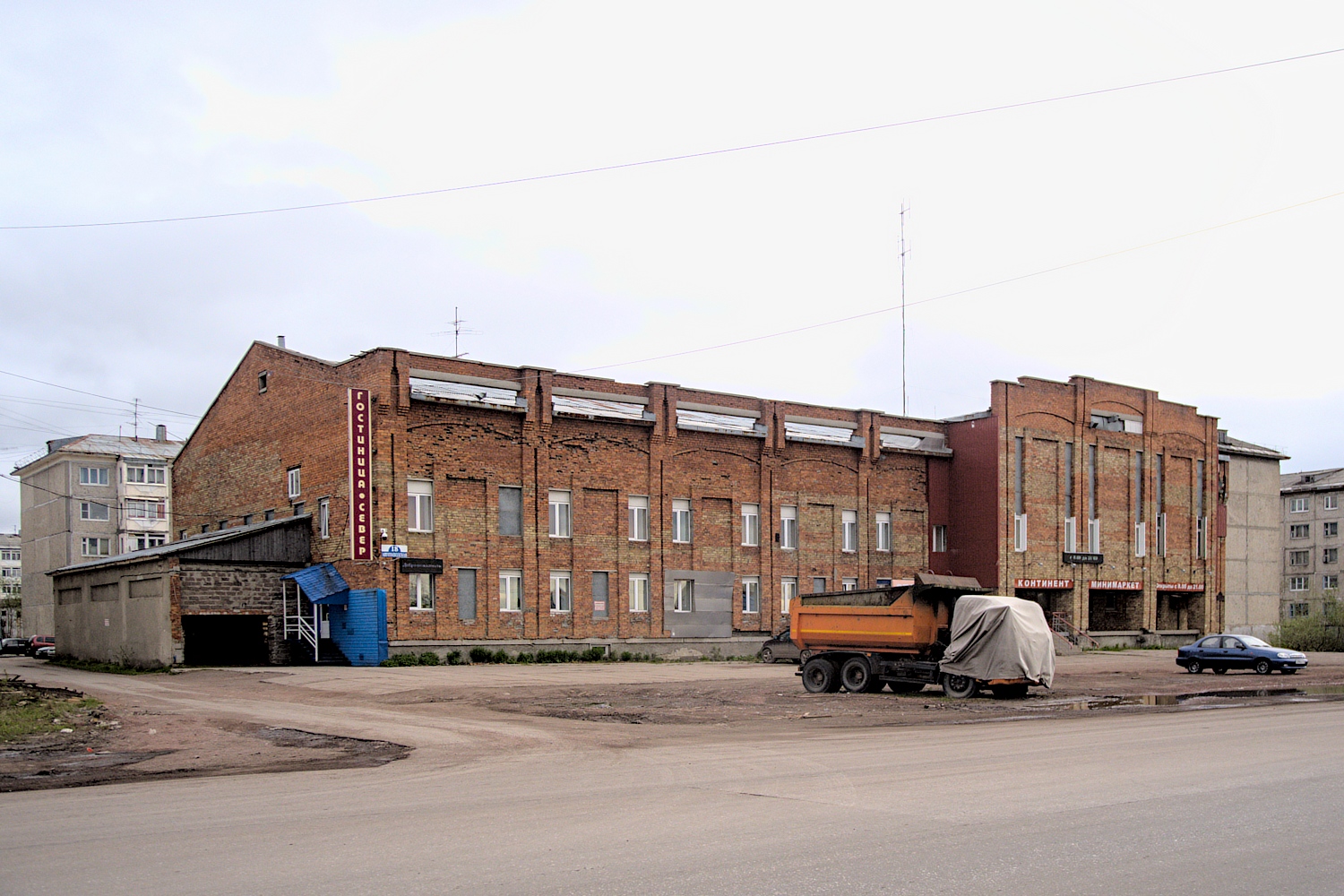 Воркута, Автозаводская улица, 18