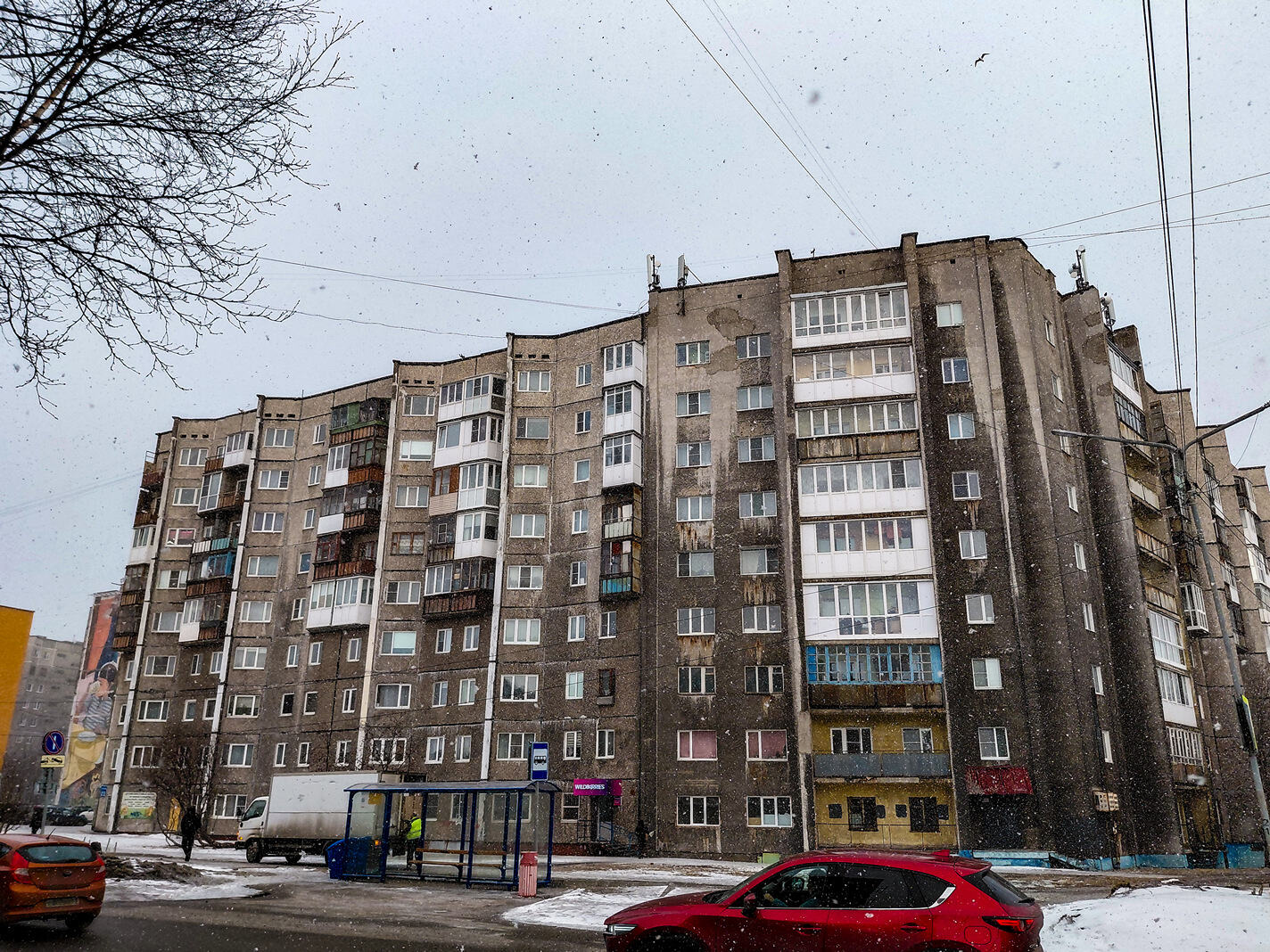 Мурманск, Улица Ушакова, 11; Улица Ушакова, 13