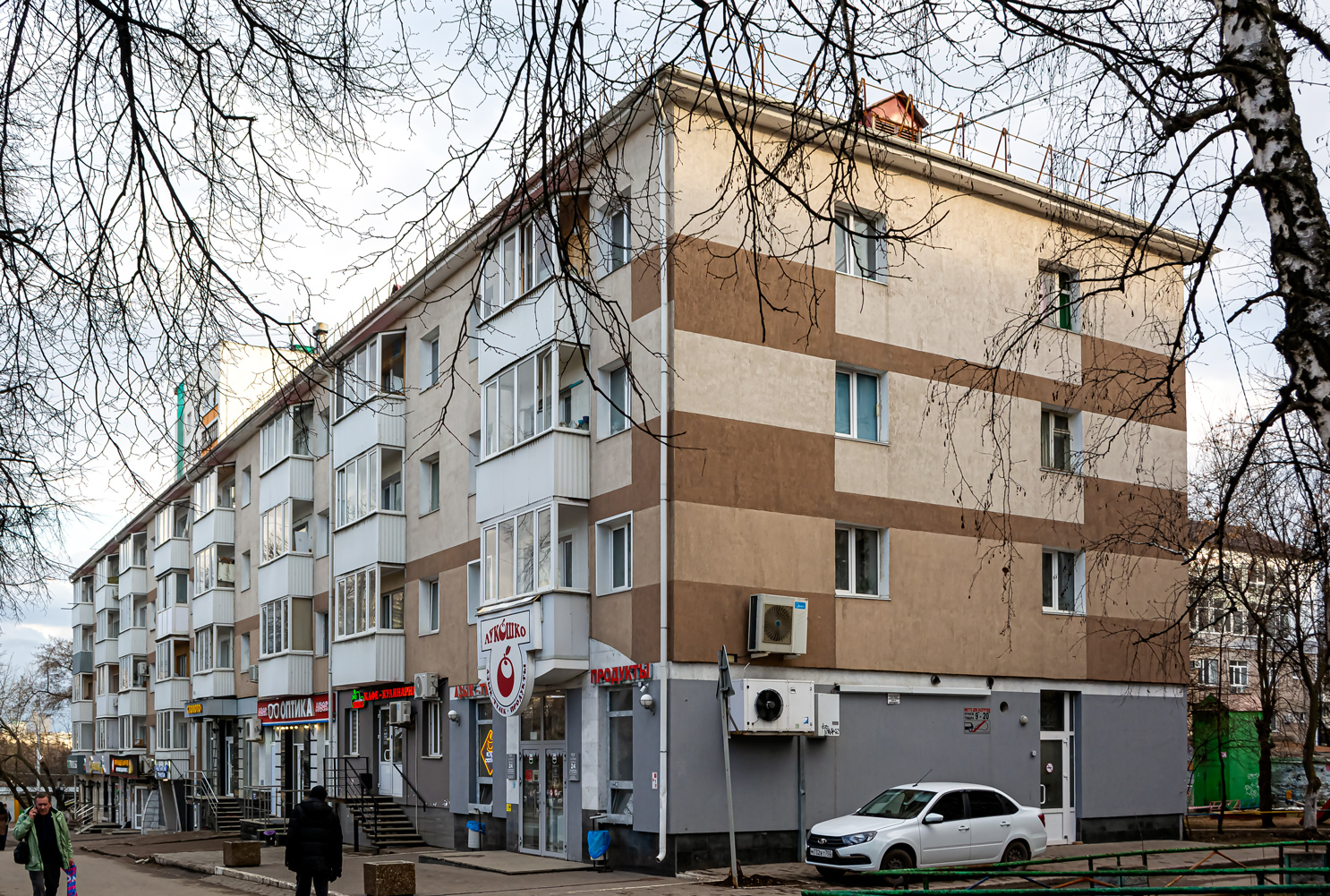 Уфа, Улица 50-летия СССР, 16