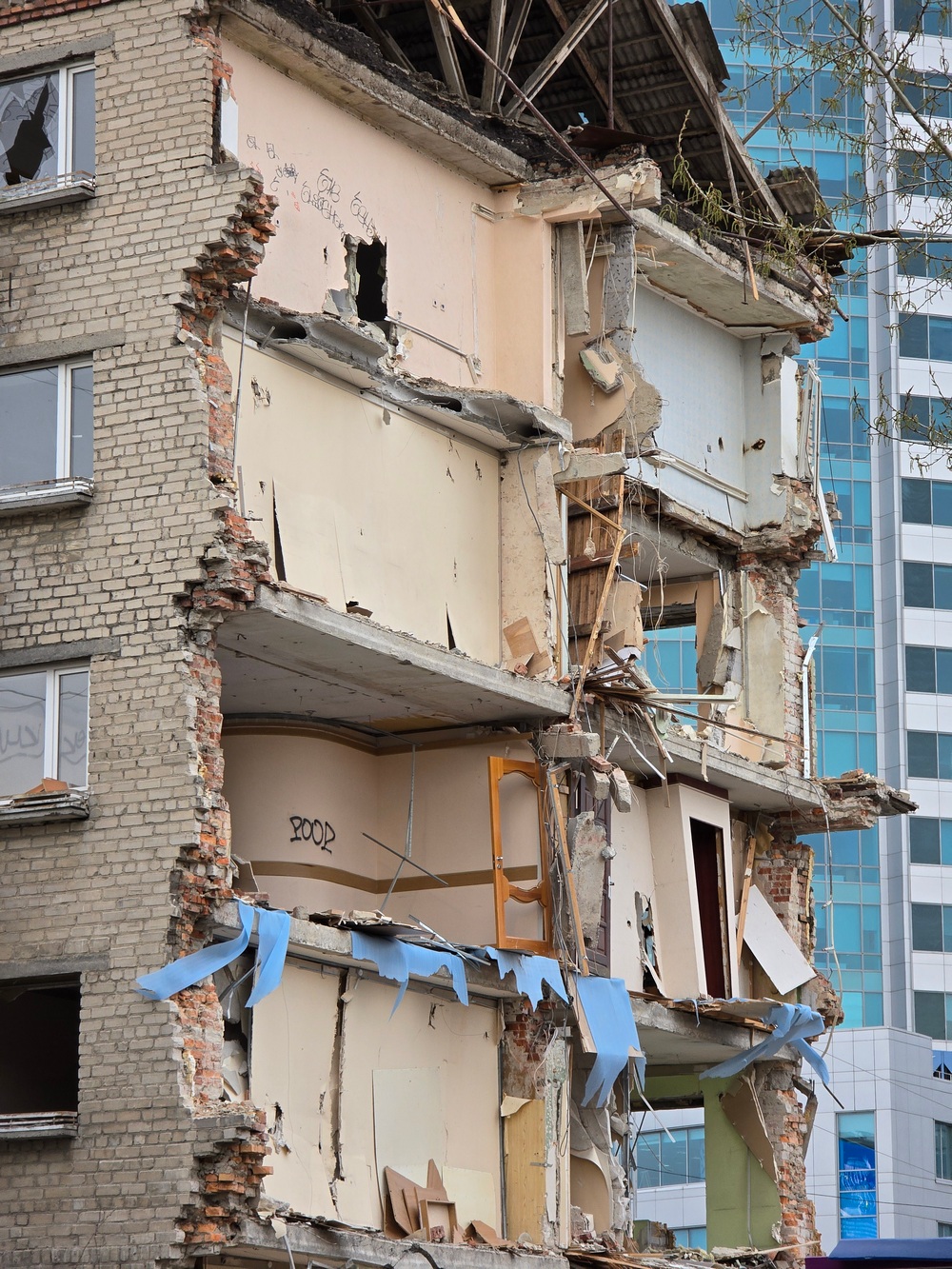 Екатеринбург, Улица Челюскинцев, 7