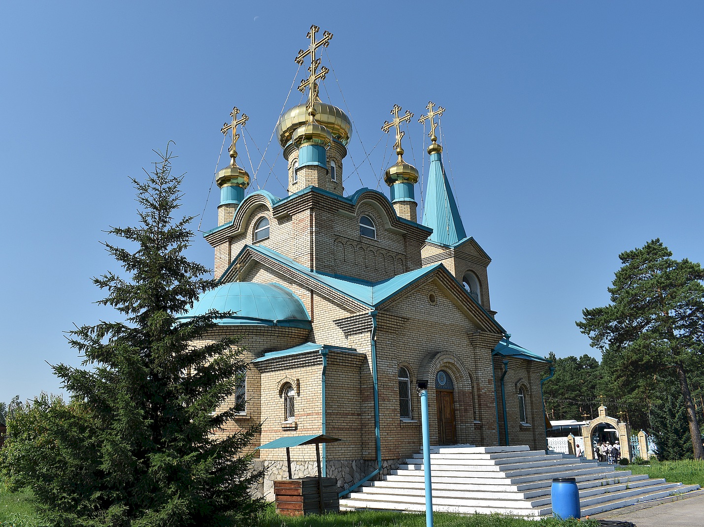 Усольский район, прочие н.п., С. Сосновка, Вознесенская улица, 1