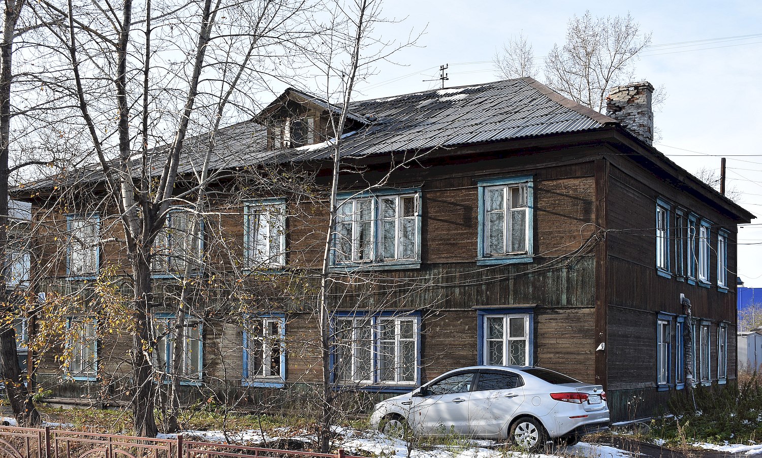 Иркутск, Днепровская улица, 1