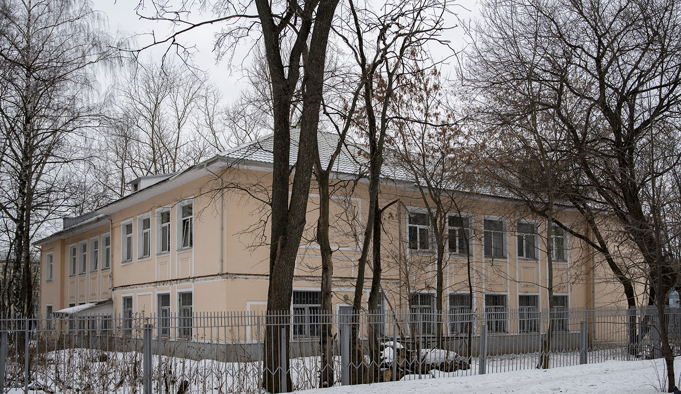 Moscó, Улица Маршала Неделина, 36
