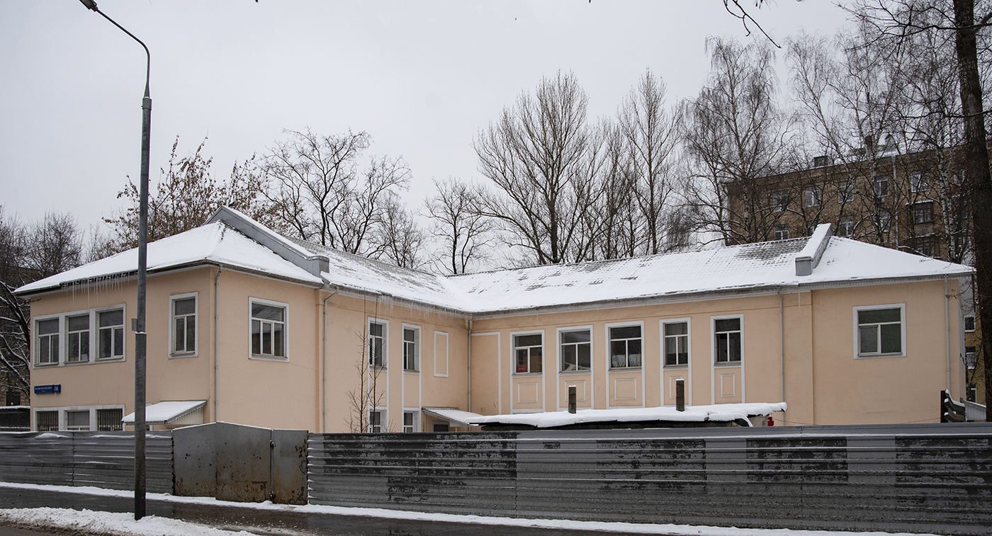 Москва, Улица Маршала Неделина, 36