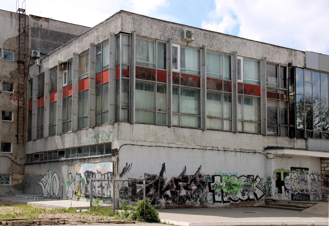 Смоленск, Улица Октябрьской Революции, 17