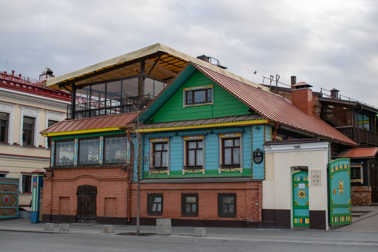 Казань, Улица Шигабутдина Марджани, 8А