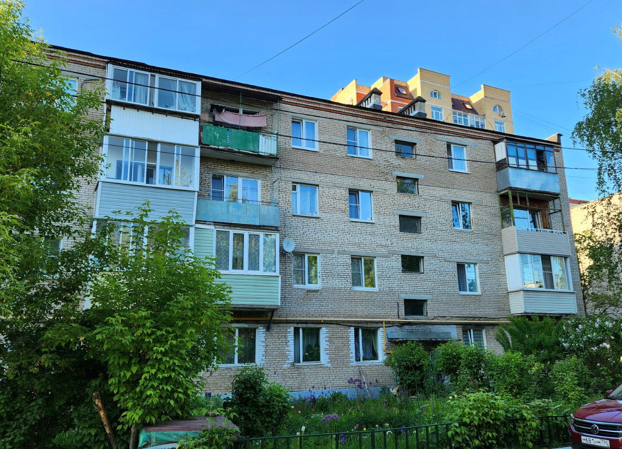 Красногорск, Микрорайон Опалиха, улица Геологов, 4