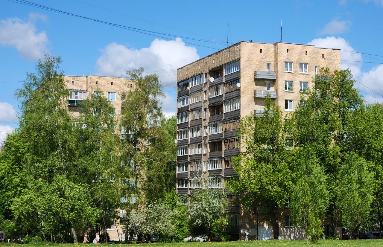 Пущино, Микрорайон В, 31; Микрорайон В, 32