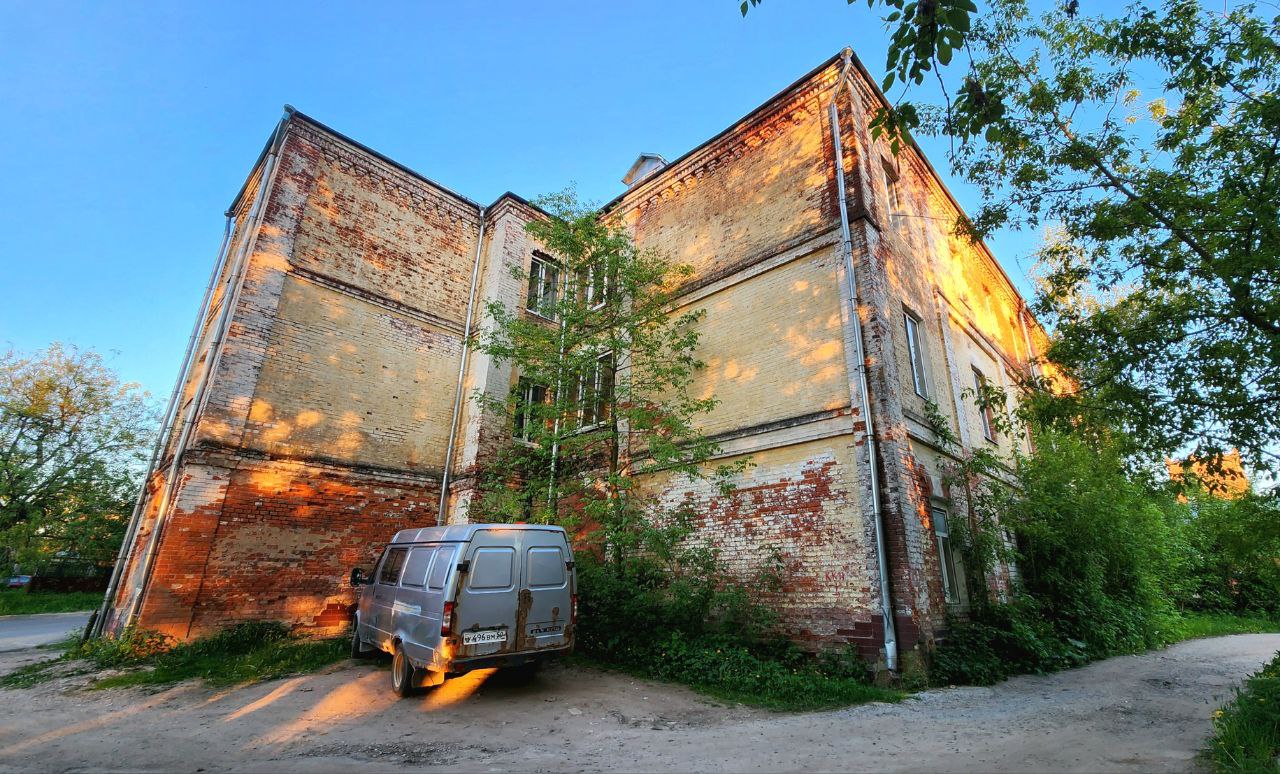 Красногорск, Микрорайон Опалиха, улица Ткацкой Фабрики, 9