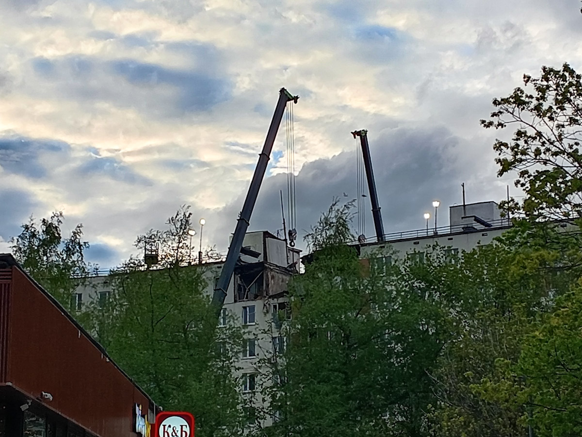 Москва, Улица Генерала Тюленева, 39