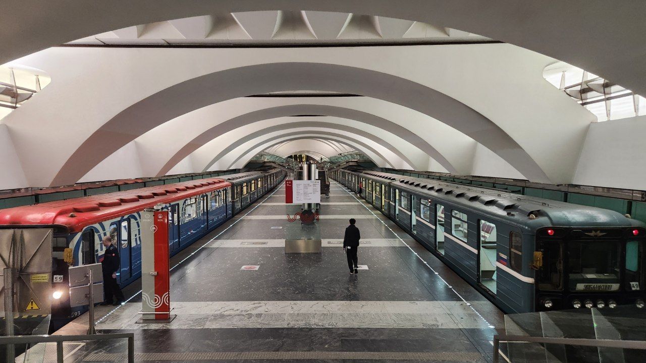 Москва, Люблинско-Дмитровская линия Московского Метрополитена, станция метро «Зябликово»