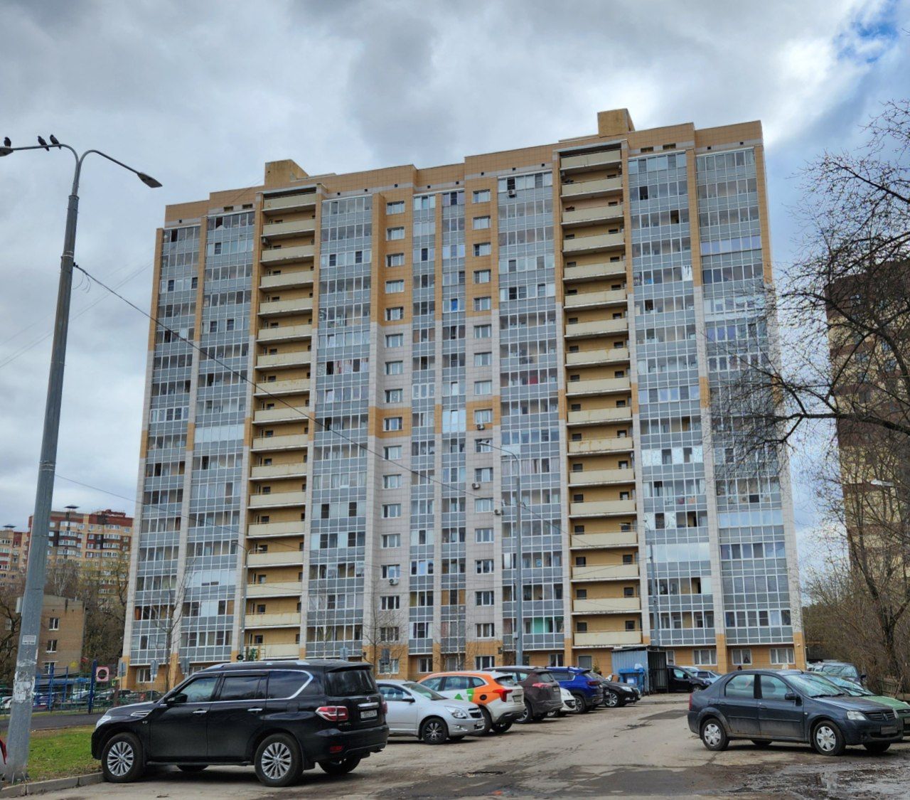 Красногорск, Улица Народного Ополчения, 21