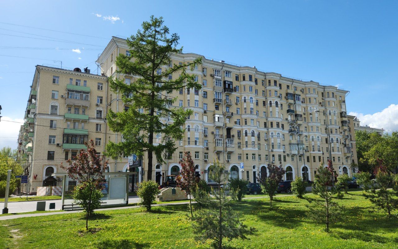 Москва, Улица Куусинена, 15 корп. 1; Улица Куусинена, 15 корп. 2; Улица Куусинена, 15 корп. 3