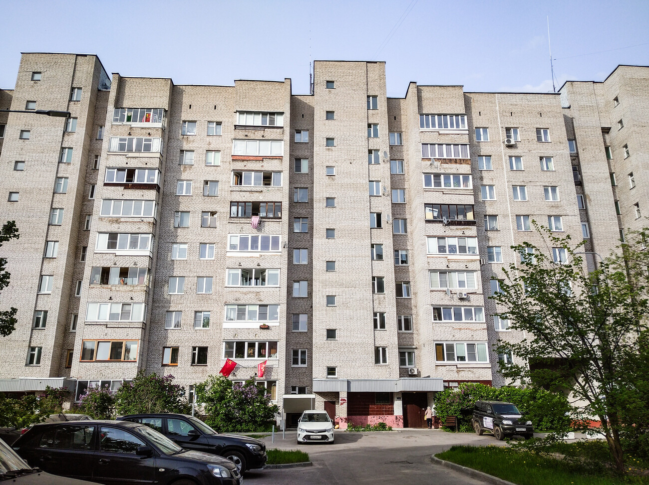 Черноголовка, Институтский проспект, 3