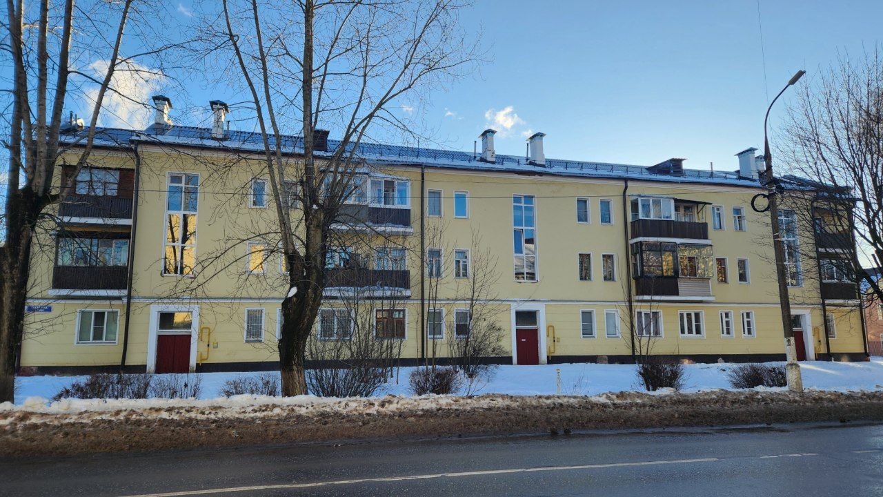 Дедовск, Улица Гагарина, 17