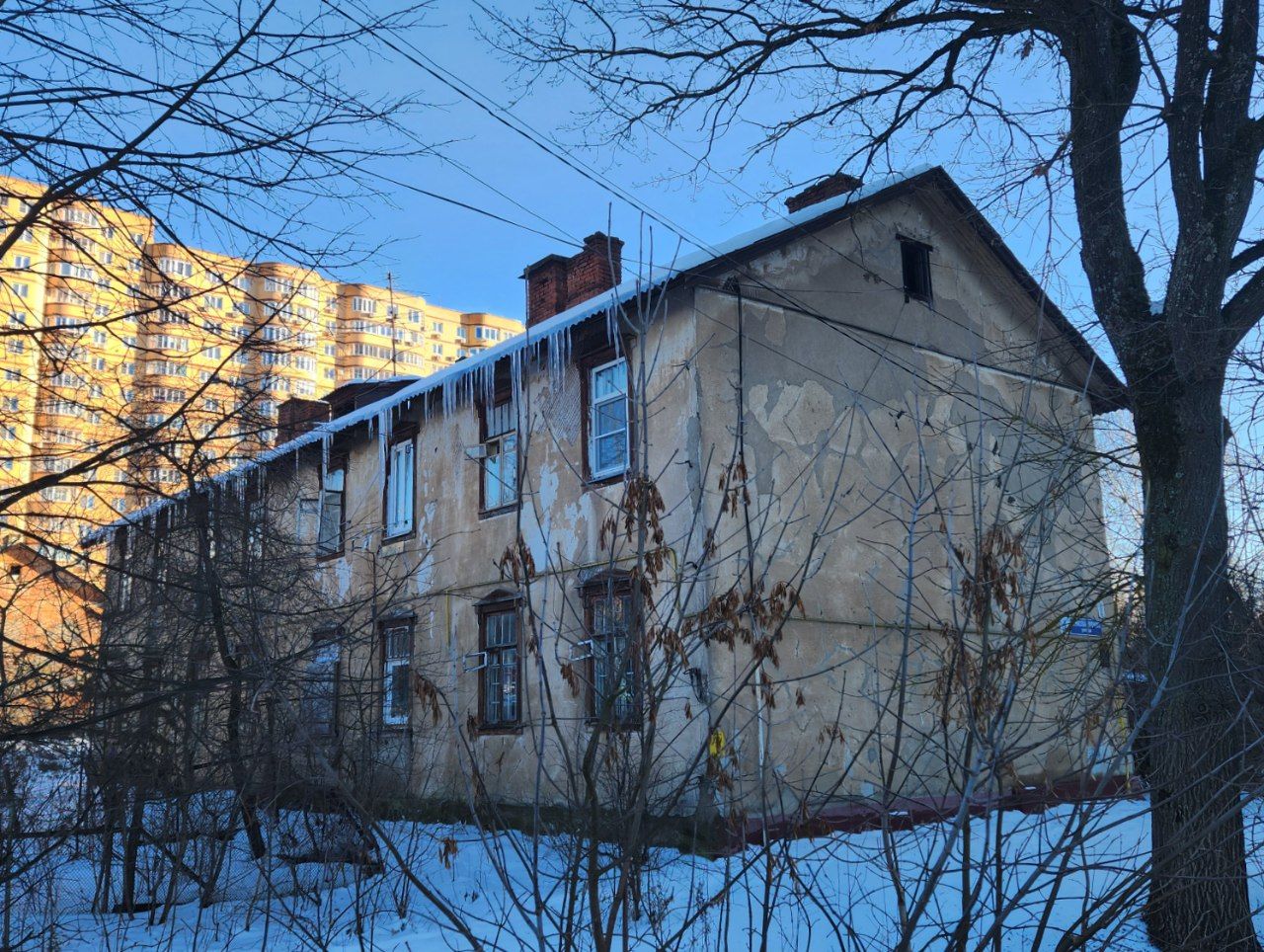 Дедовск, Улица Николая Курочкина, 6