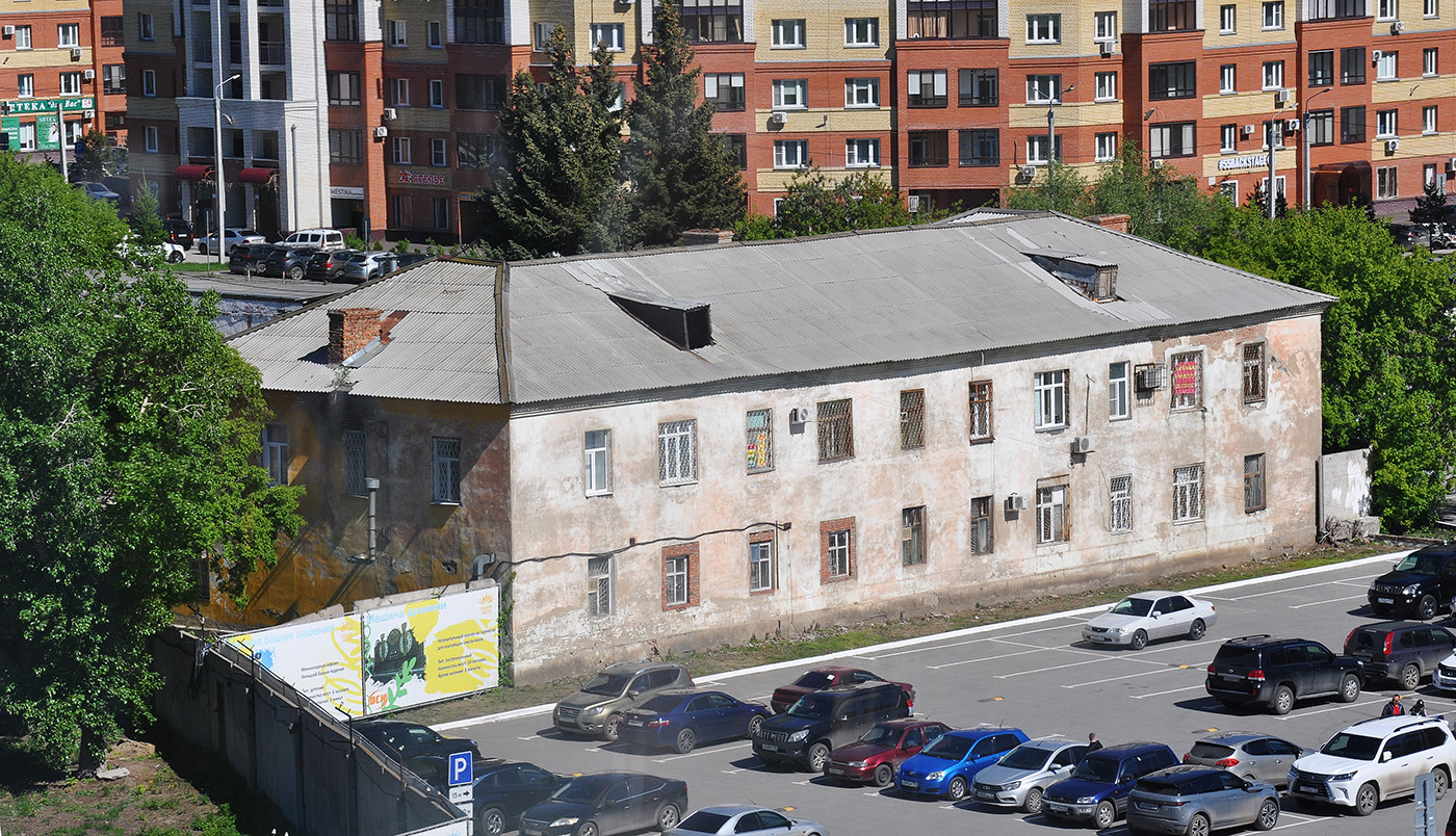 Omsk, 6-я Северная улица, 1/1