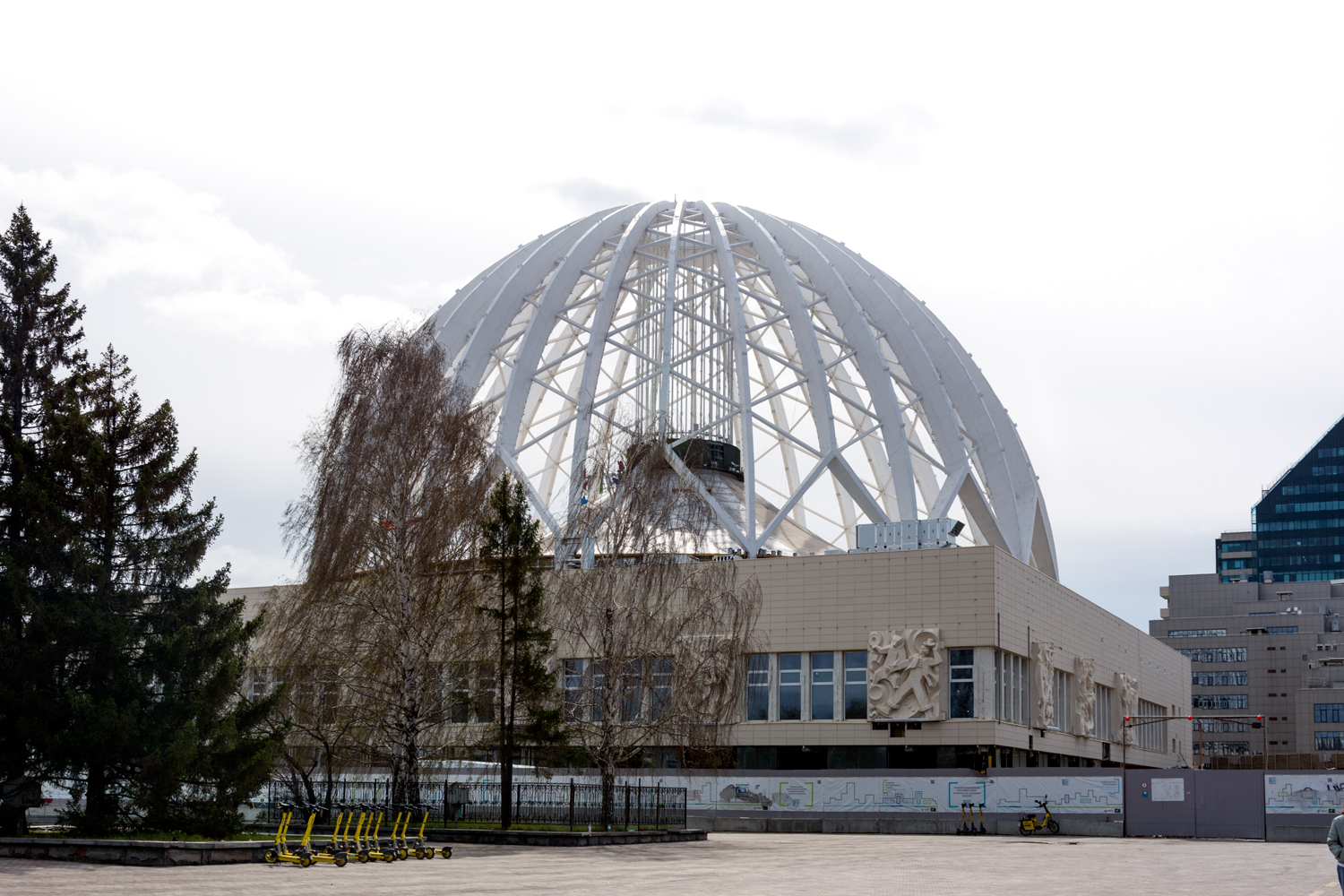 Yekaterinburg, Улица 8 Марта, 43