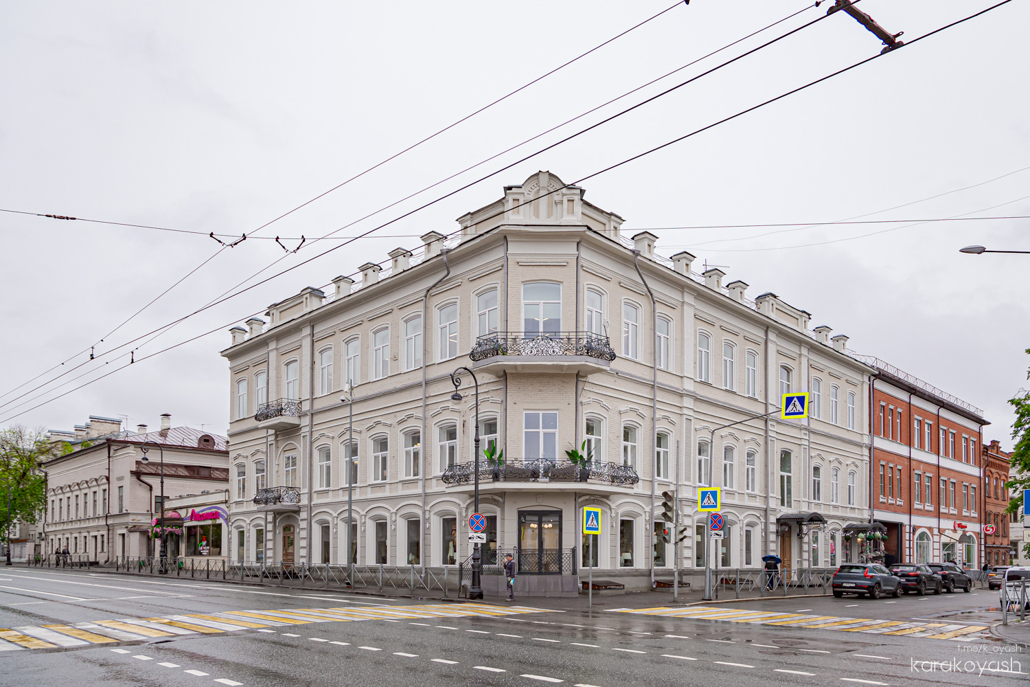 Казань, Улица Карла Маркса, 52; Улица Карла Маркса, 50 / Улица Жуковского, 8; Улица Жуковского, 6А