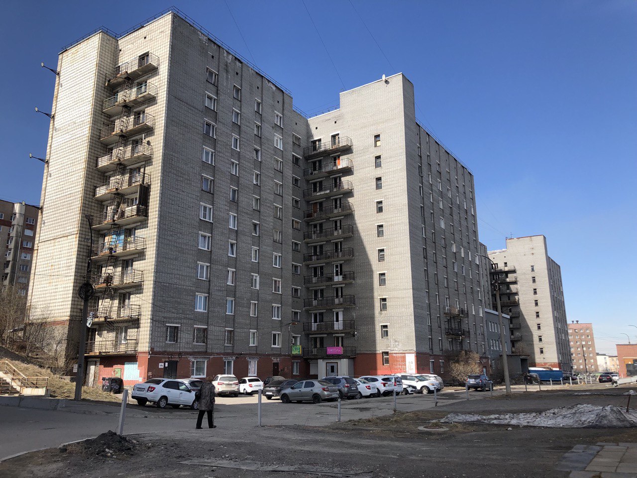 Мурманск, Кольский проспект, 10