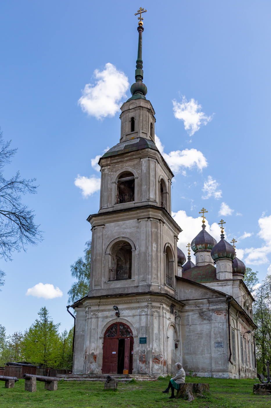 Калязин, Богоявленская площадь, 1