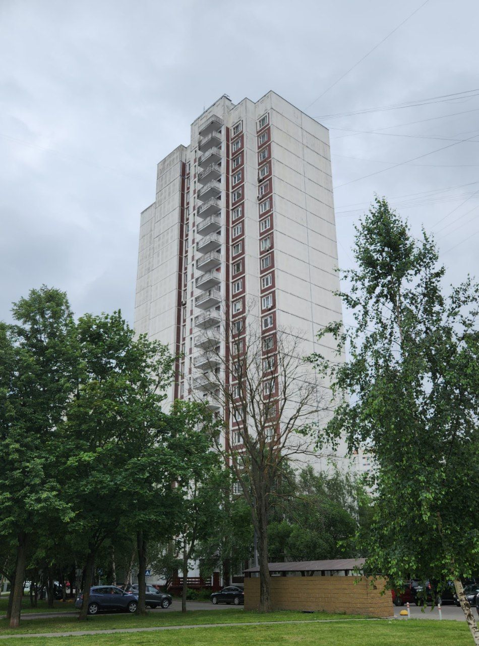 Moscó, Бульвар Яна Райниса, 37