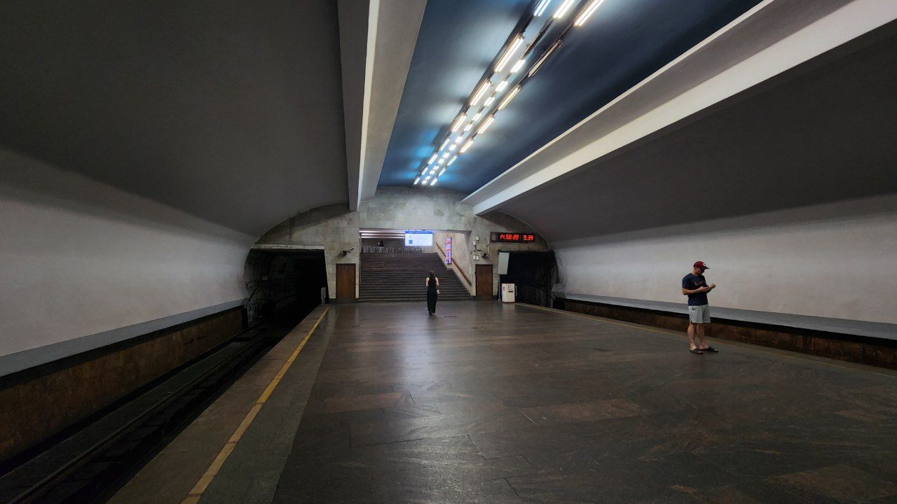 Нижний Новгород, Автозаводская линия метро, станция метро "Чкаловская"