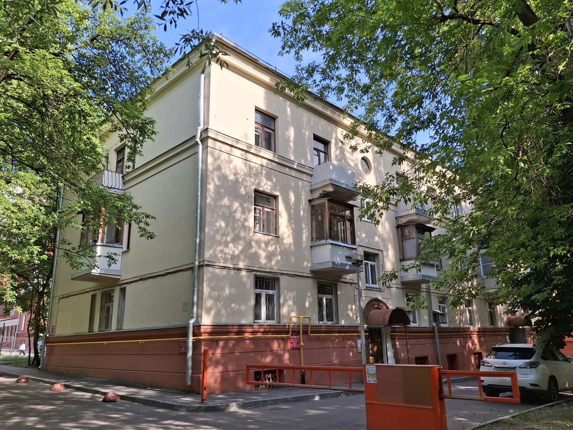 Москва, 1-я Парковая улица, 1 / Измайловский проспект, 51