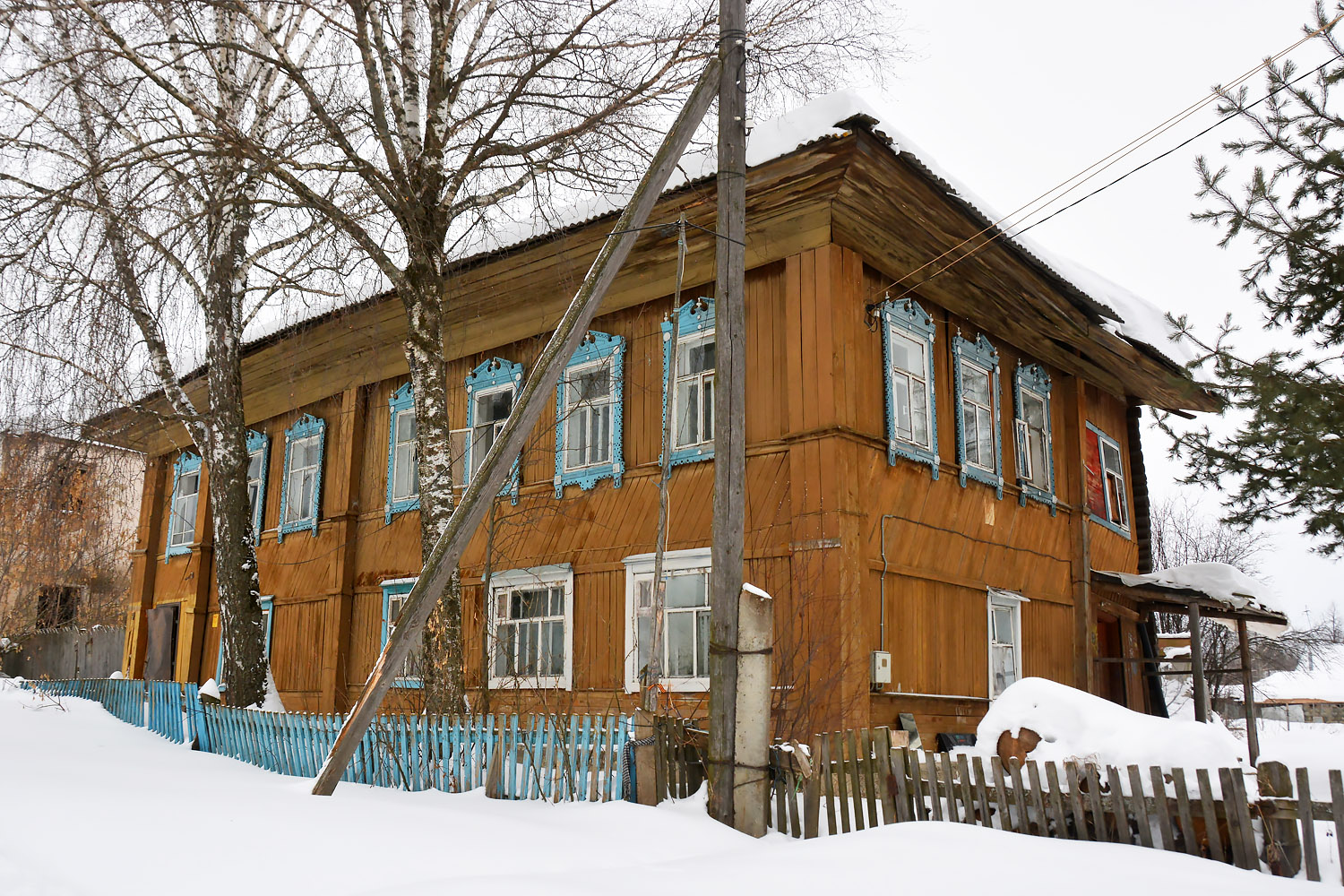 Кунгурский муниципальный округ, прочие н.п., С. Насадка, улица Революции, 10