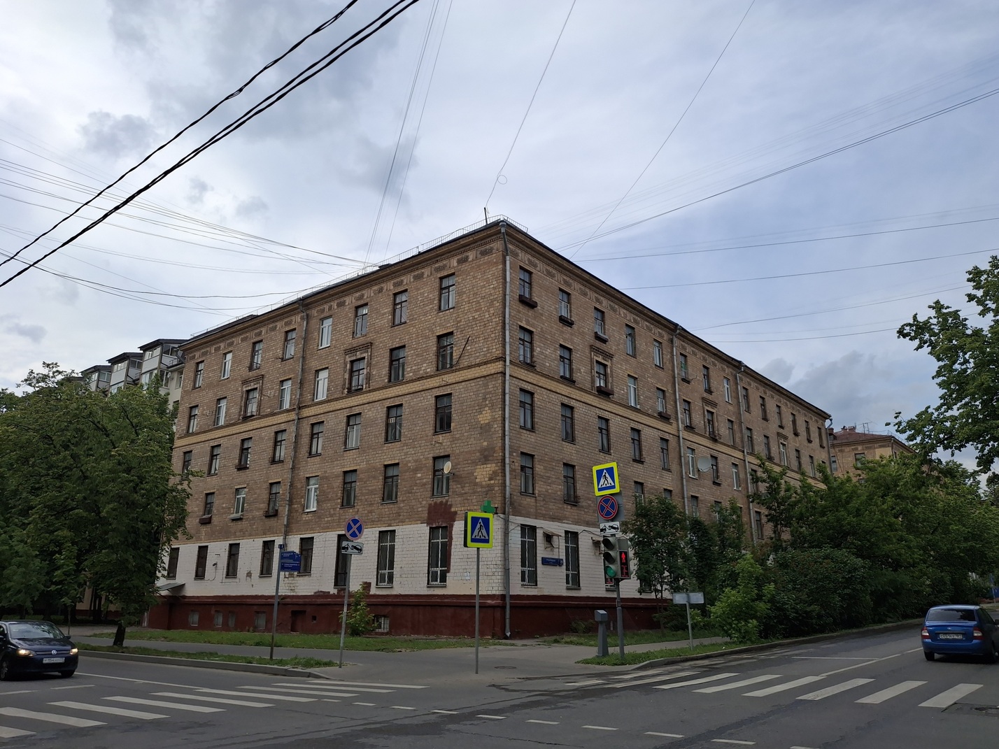 Москва, 7-я Парковая улица, 19